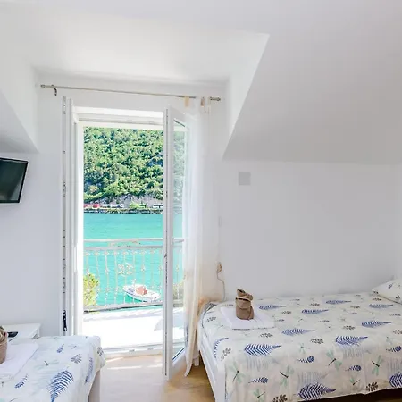 La Luna - Two Bedroom With Balcony And Sea View Apartman Mokošica