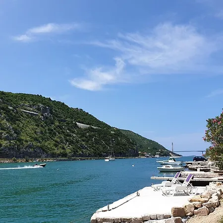 Apartman La Luna - Two Bedroom With Balcony And Sea View Mokošica