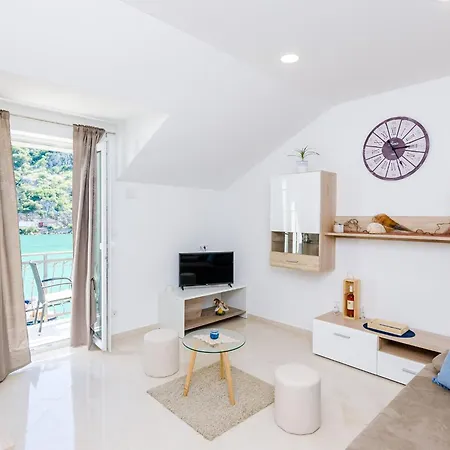 La Luna - Two Bedroom With Balcony And Sea View Apartament Mokošica